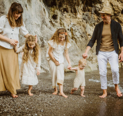 MOTHERHOOD & FAMILY-1